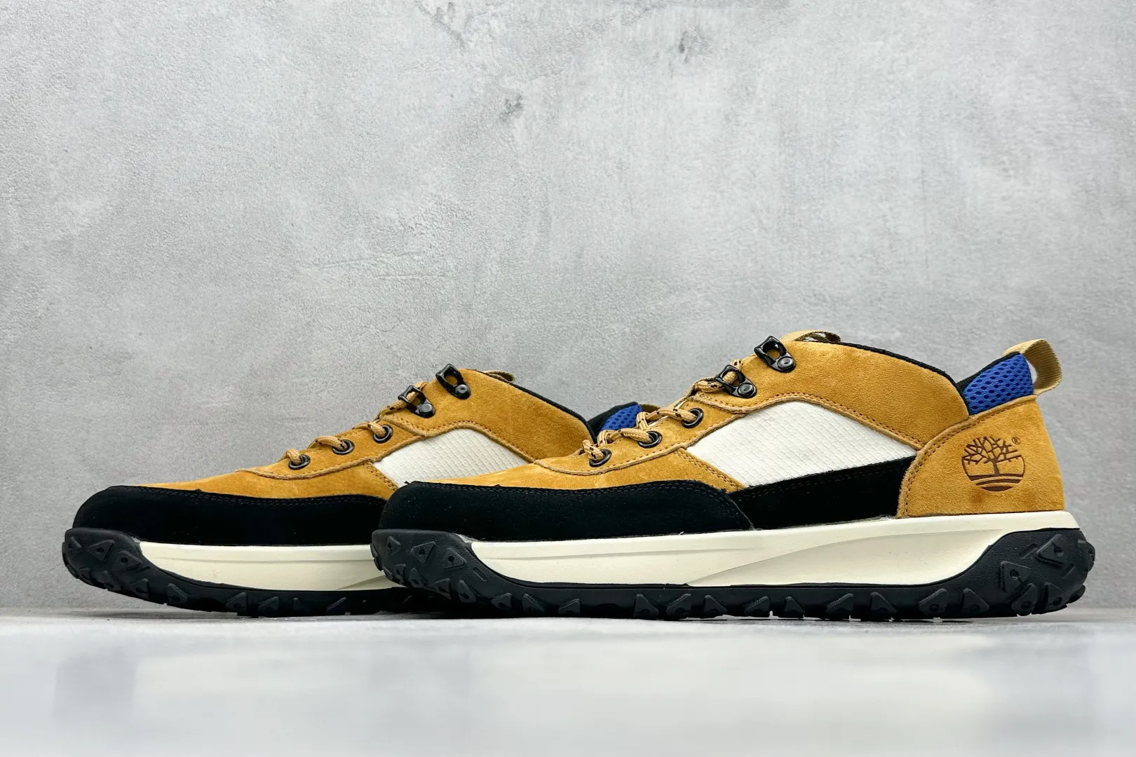 🐲💰 480 support store Timberland/Timberland outdoor low-top casual shoes series Guangdong factory quality original box original packaging 25ss new fashion trend matching The fabric is made of Italian 🇮🇹 top matte fine-grained cowhide with anti-odor and anti-corrosion genuine leather latex insoles to give you a perfect wearing experience. High-quality and durable, a must-have for sportsmen, specializes in not looking handsome, high-quality and first-class foot feel Item number: A42EW997 Size: 39 40 41 42 43 44